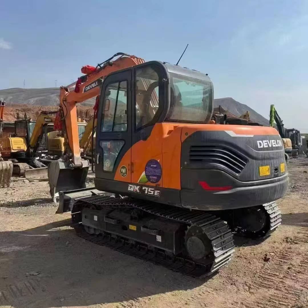 Used construction equipment – view 1