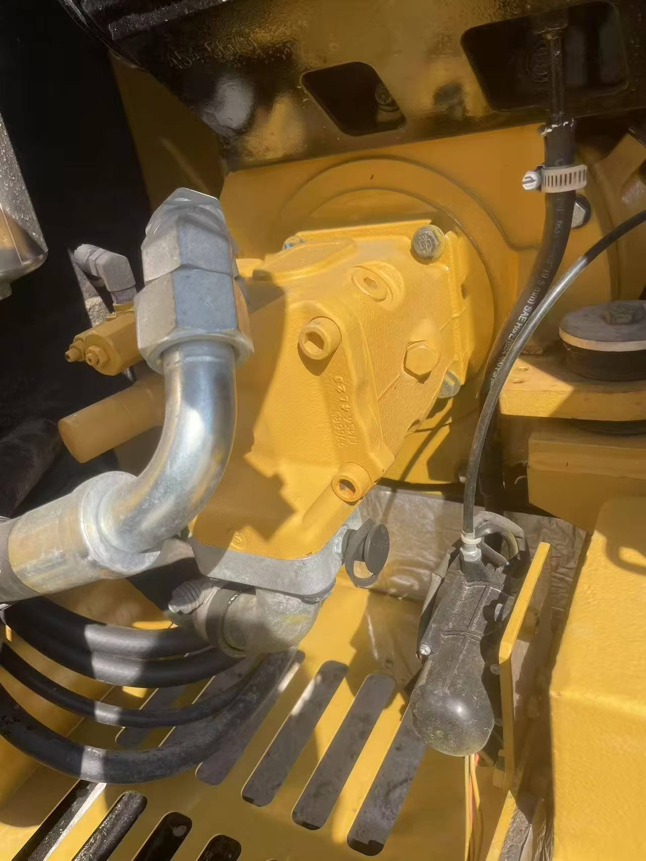 Used construction equipment – view 2