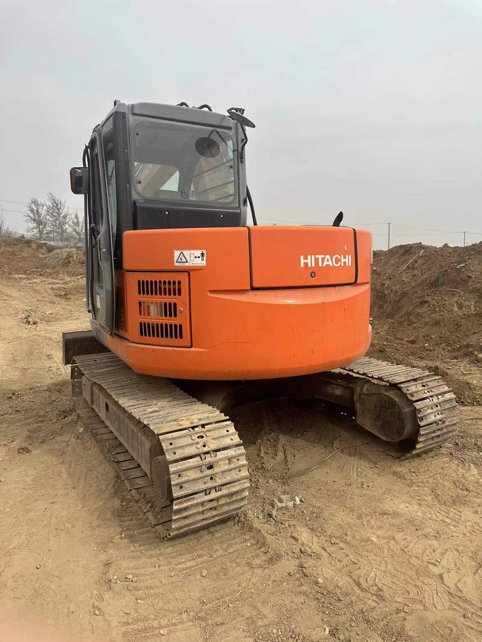 Used construction equipment – view 2