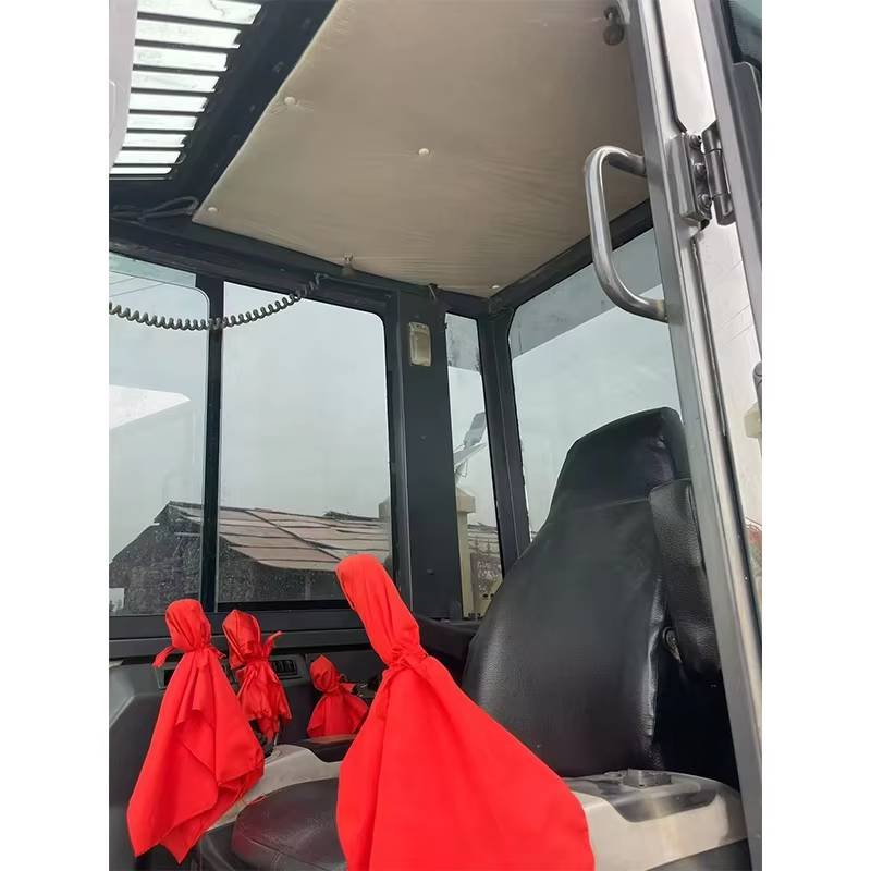 Used construction equipment – view 4