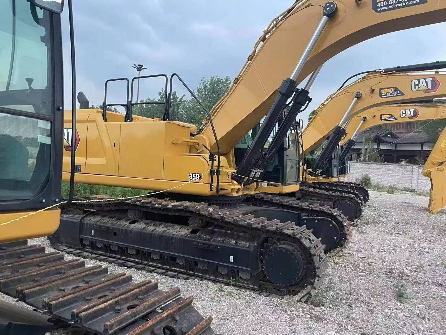 Used construction equipment – view 5