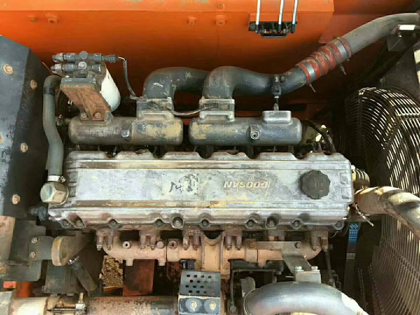 Used construction equipment – view 5