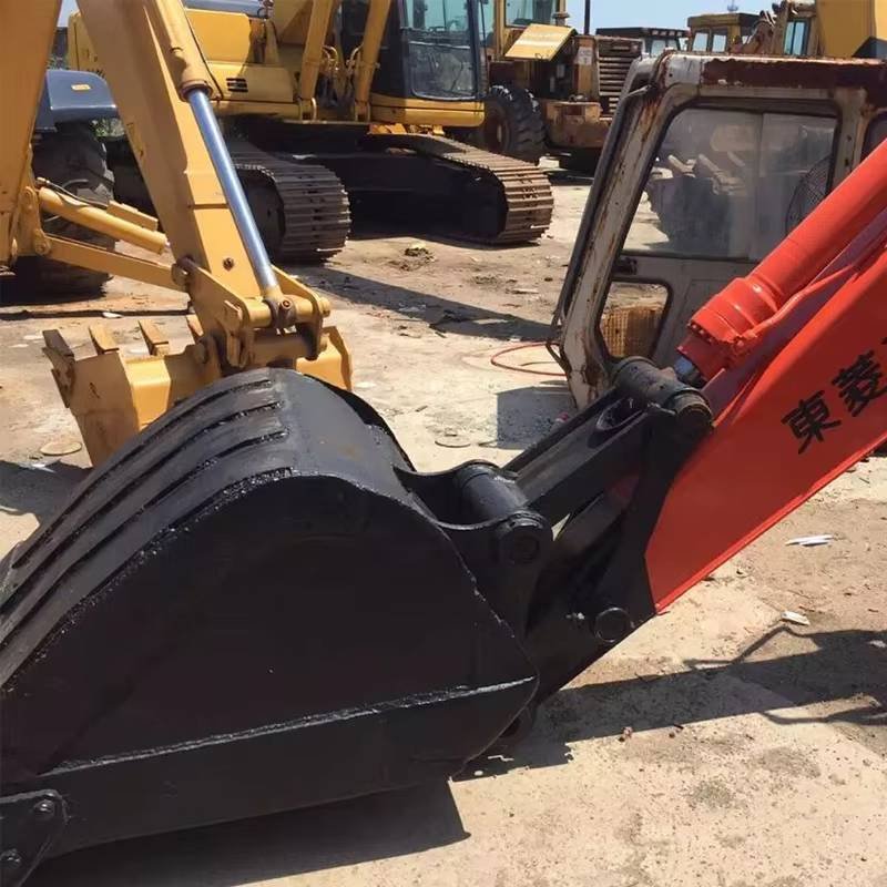 Used construction equipment – view 5