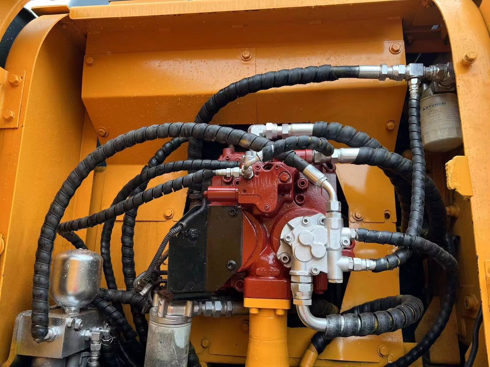 Used construction equipment – view 5