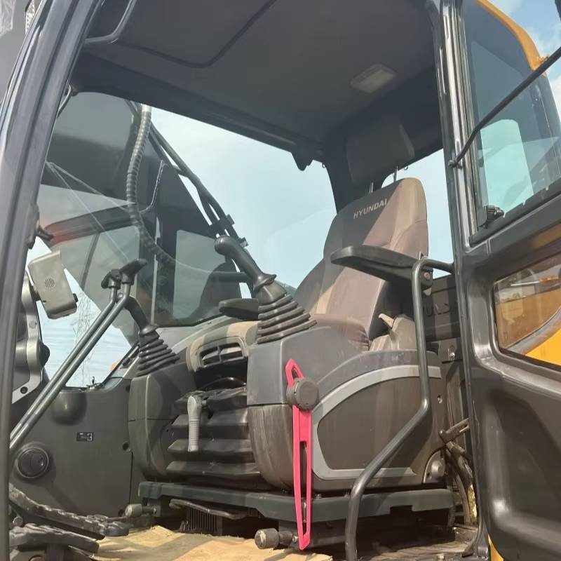 Used construction equipment – view 5