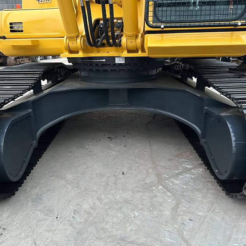 Used construction equipment – view 5