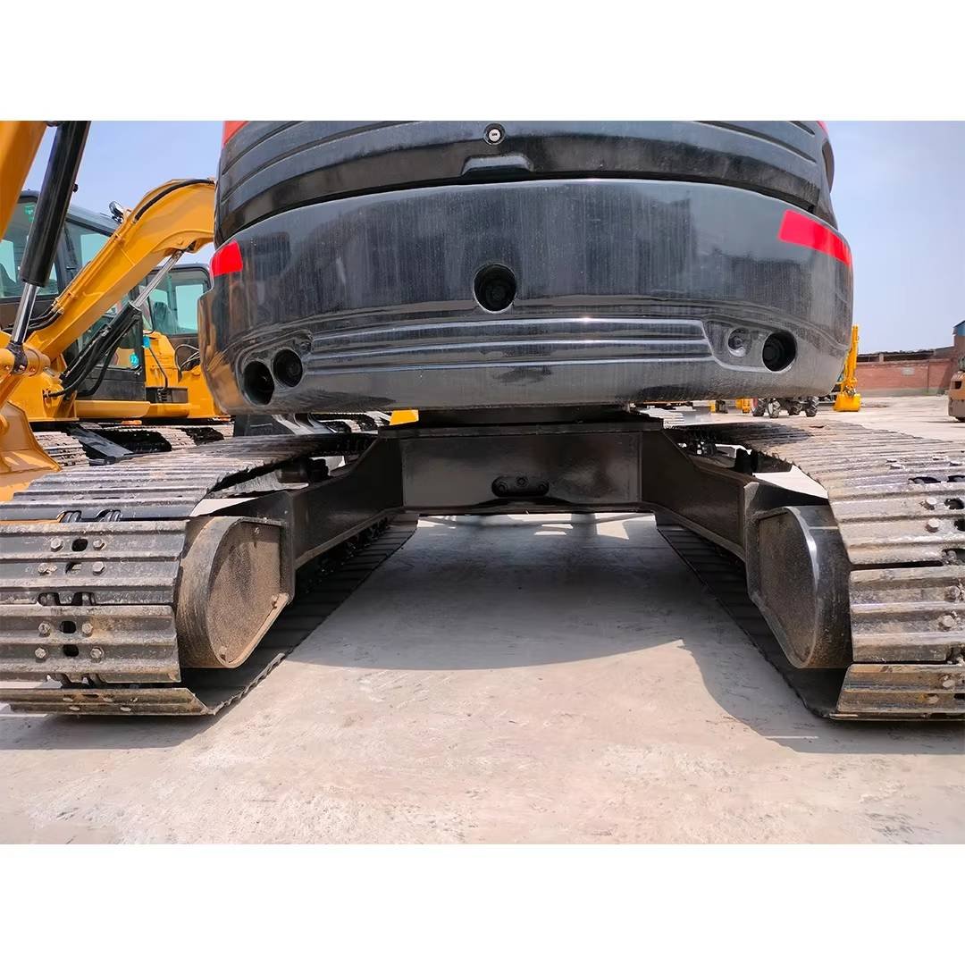 Used construction equipment – view 5