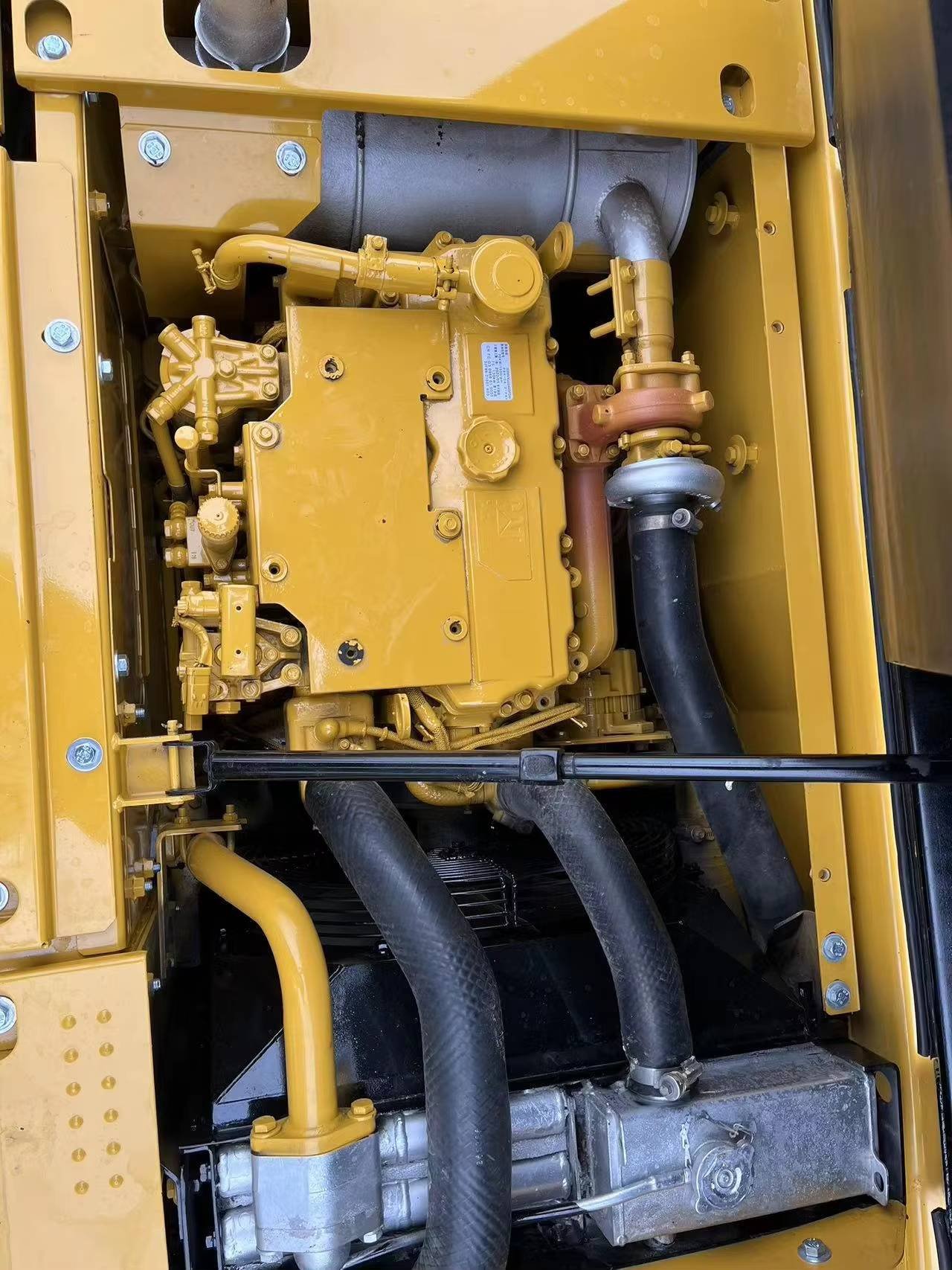 Used construction equipment – view 5