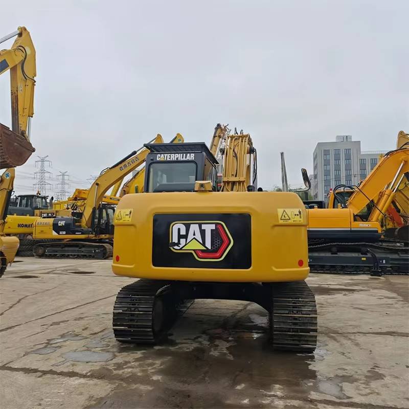 Used construction equipment – view 5