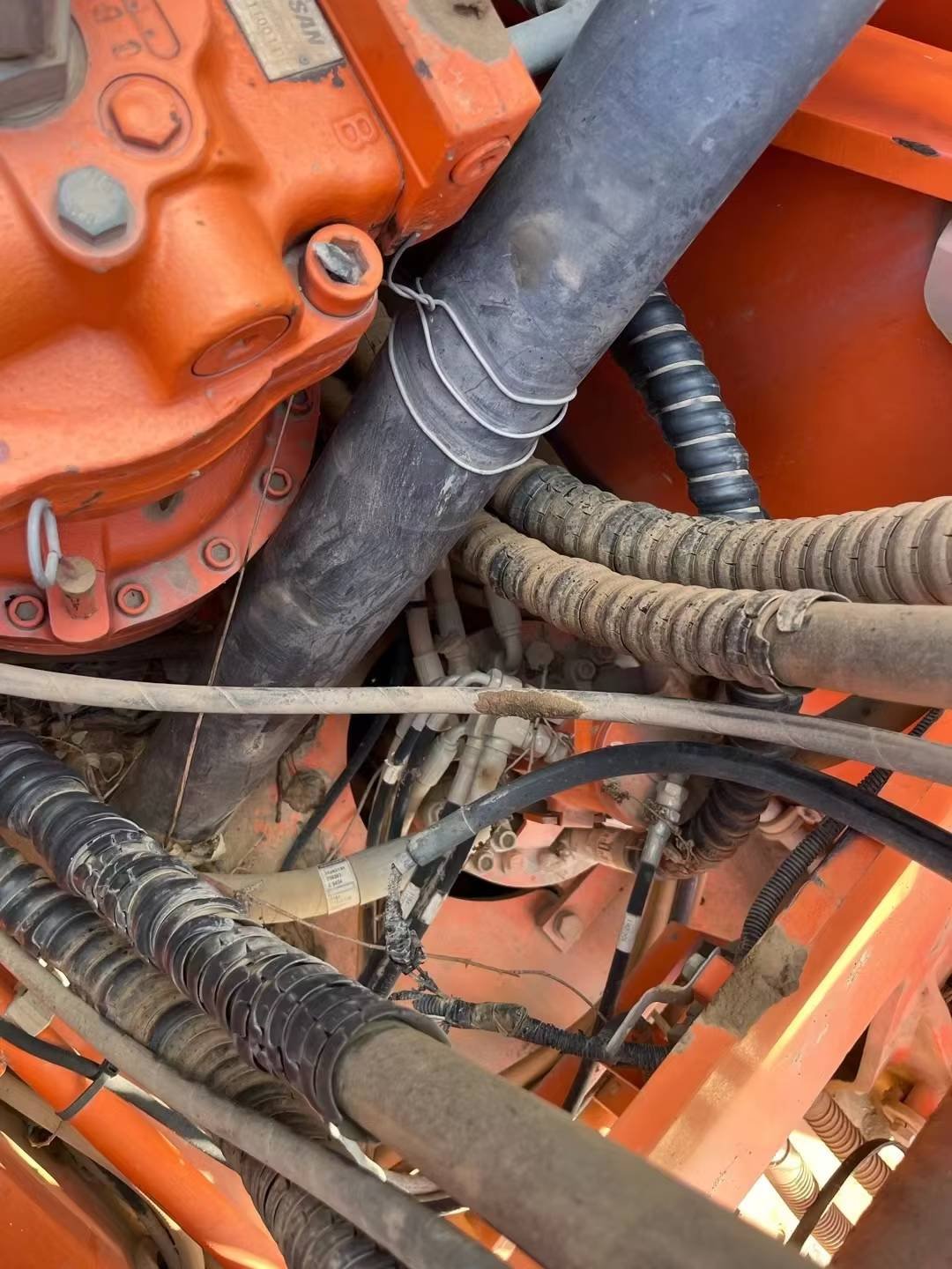 Used construction equipment – view 6