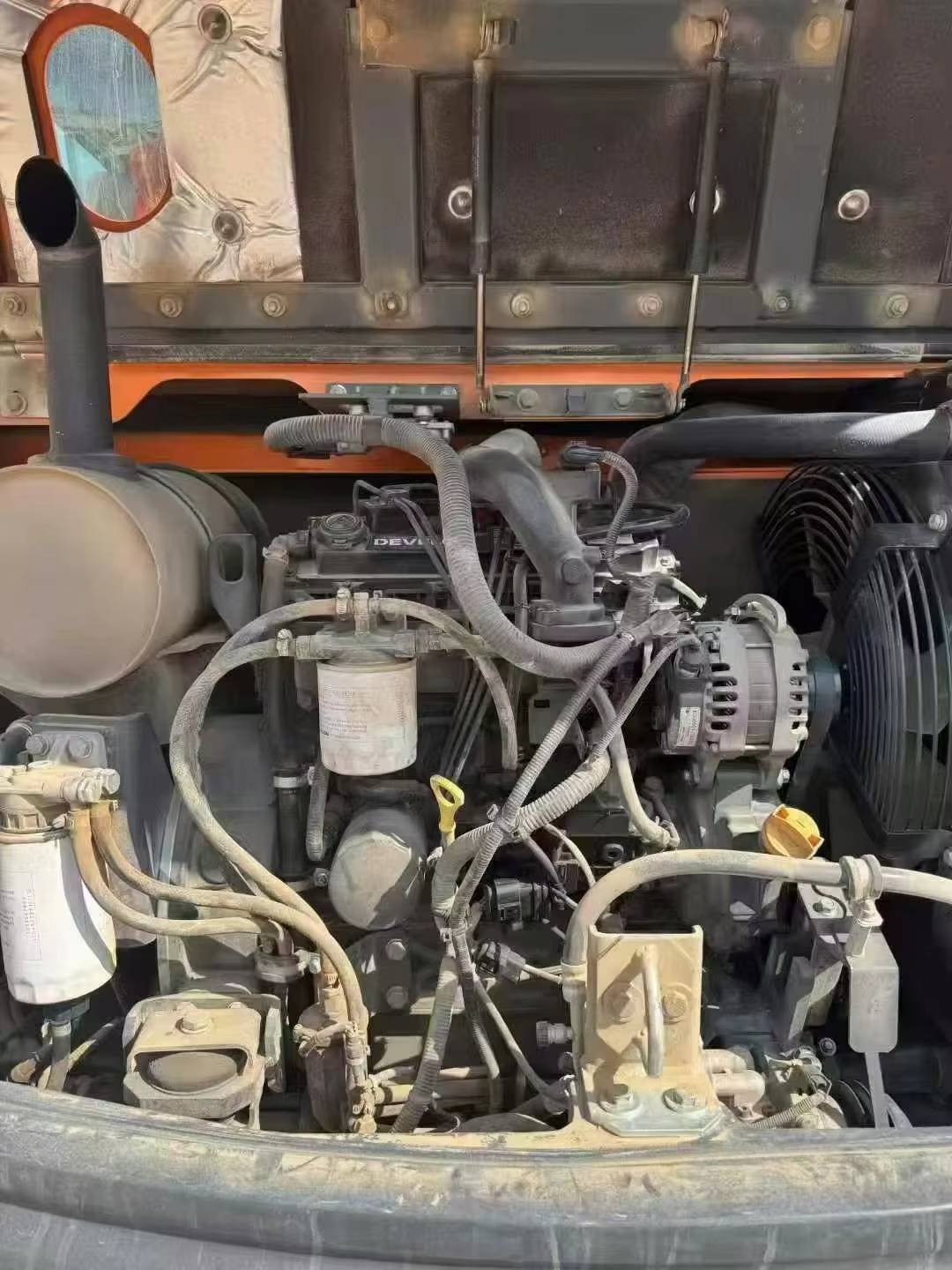 Used construction equipment – view 6