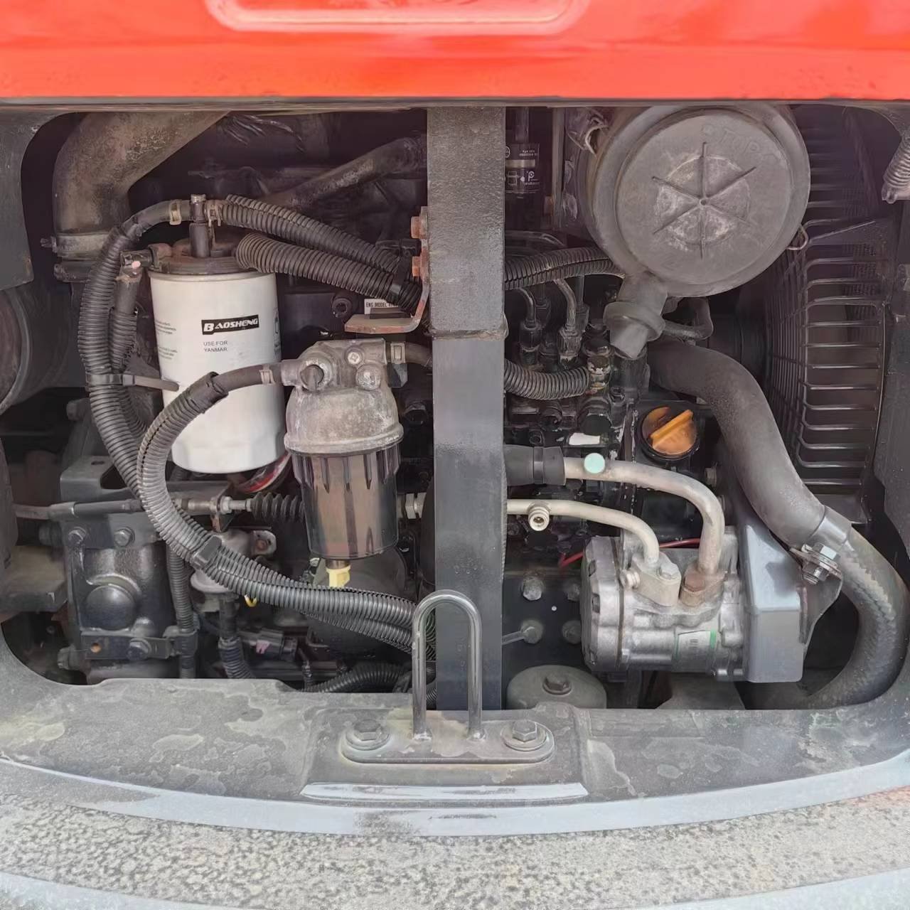 Used construction equipment – view 6