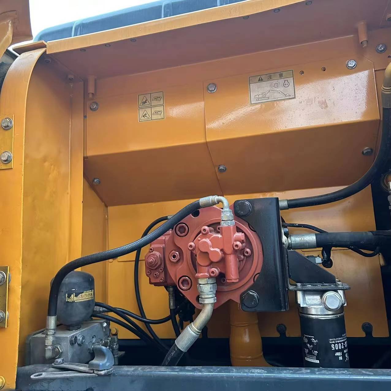 Used construction equipment – view 6