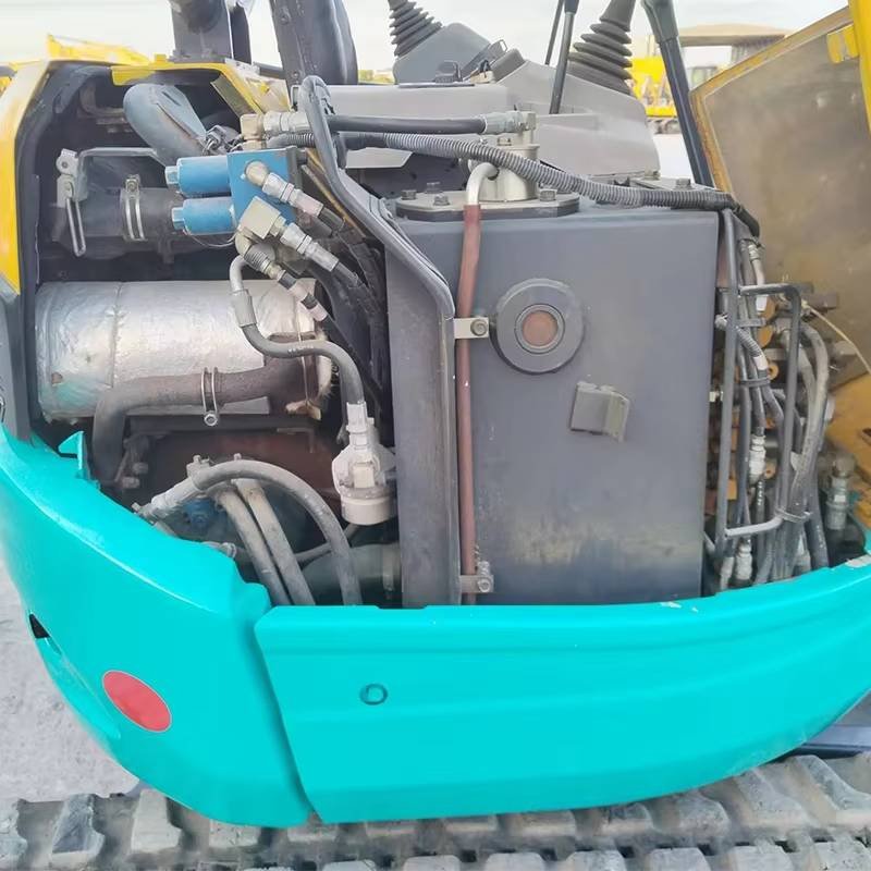 Used construction equipment – view 6